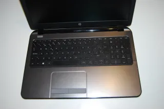 HP Pavilion Qcwb335 Negro.Para piezas