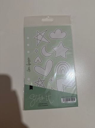 Plantilla de bordado Stitch it Lora Bailora