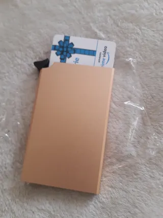 Porta carte di credito color oro