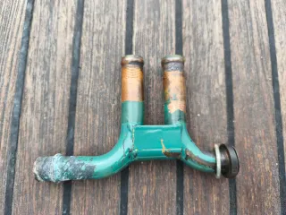 Tubo refrigeración Volvo Penta 2002