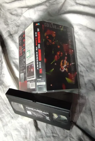 VHS G3 Live in Concert - Satriani, Vai, Johnson