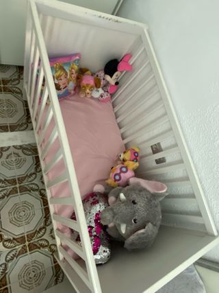 Cuna blanca infantil