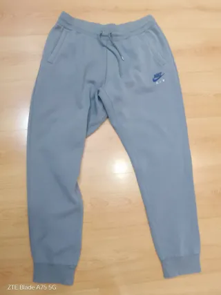 Pantalón Nike Air Gris
