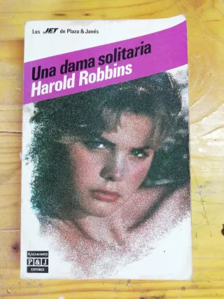 2 X 5€ Una dama solitaria. Novela