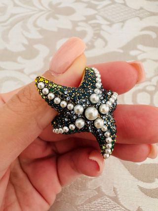 Anel Estrela do Mar Dourado com Pedras