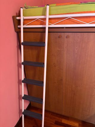 Cama tren nido madera con sinfonier y  1 colchón