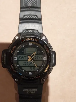 Reloj Casio SWH 400H Altimeter Barometer