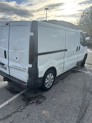 Opel Vivaro 2006