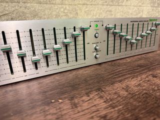 Equalizzatore Grafico SHQ-10-X2