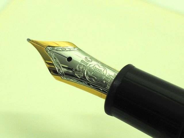 Set penna e penna a sfera Montblanc Meisterstück