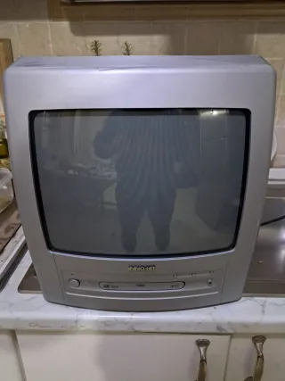 TV Inno-Hit con DVD vintage