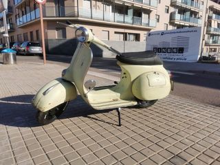 Vespa 125L 1964