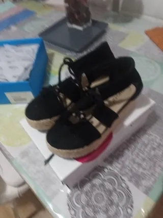 Sandalias esparto negras