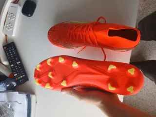 Botas de fútbol PUMA ULTRA Naranja