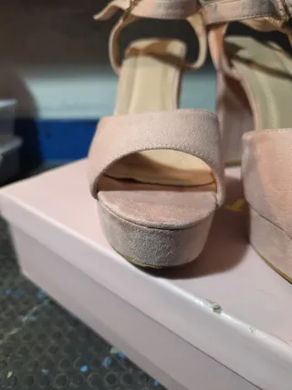 Zapatos de tacón rosa plataforma