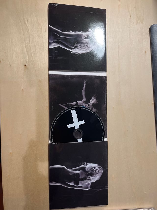 The Pretty Reckless CDs (Going to Hell, Light Me U