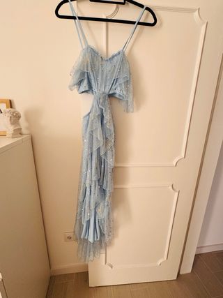 Vestido azul com brilhos