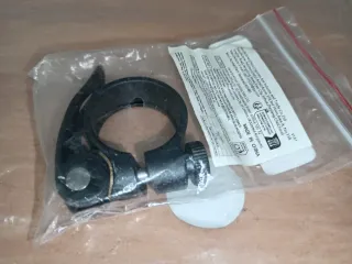 Abrazadera para tija de sillín de bicicleta