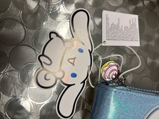 Portafoglio Cinnamoroll Sanrio glitterato azzurro