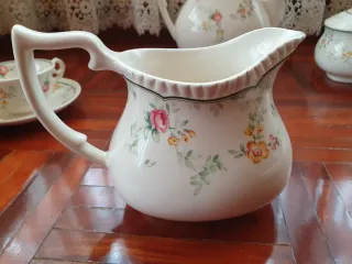 Juego de café San Claudio porcelana floral