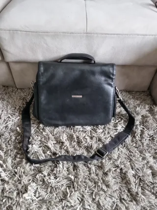 Maletín de cuero para portátil