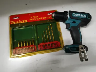 Taladro Makita 18V + Set Brocas Hexagonales