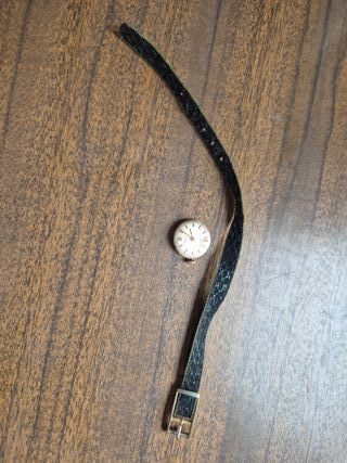 Reloj Duward Caja + Correa Oro/Plata