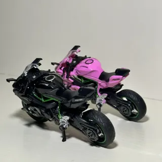 2 Moto da Corsa Nuove