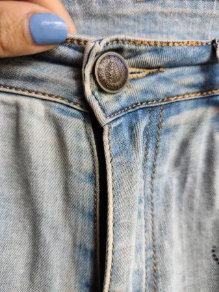 Pantalón vaquero mujer con pedrería
