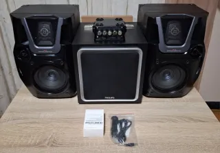 POTENTISIMO ALTAVOZ BLUETOOTH 300W de salida!!!!