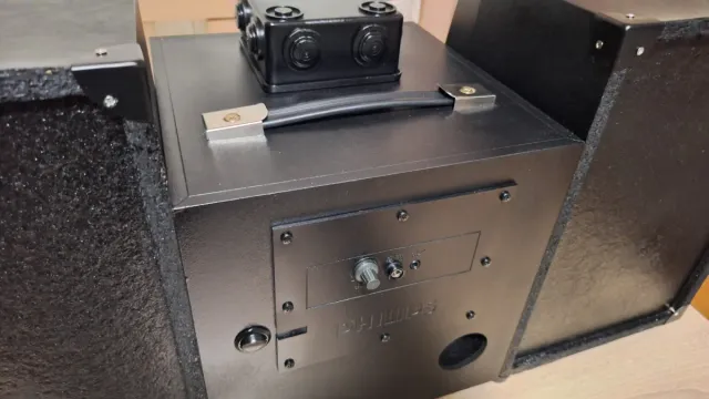 POTENTISIMO ALTAVOZ BLUETOOTH 300W de salida!!!!