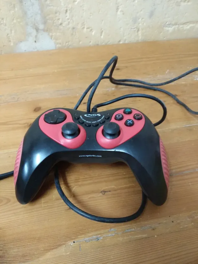 Mando NGS Maverick PC/Play + Regalo