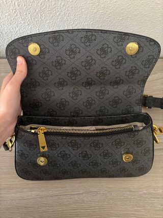 Bolso Guess Negro y Gris