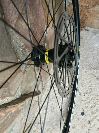 Juego de llantas Mavic