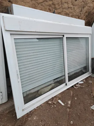 Ventana aluminio corredera 127x230