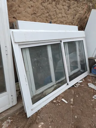 Ventana aluminio corredera 127x230