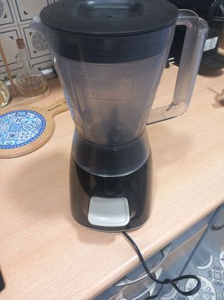 Licuadora Philips Negra