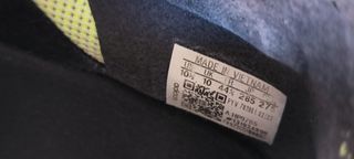 Zapatilla Adidas adizero 12 Negra y Verde.