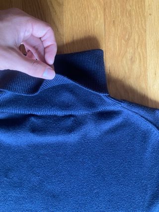 Jersey de punto cuello alto azul oscuro