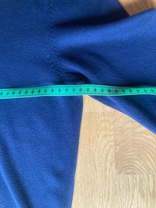 Jersey de punto cuello alto azul oscuro