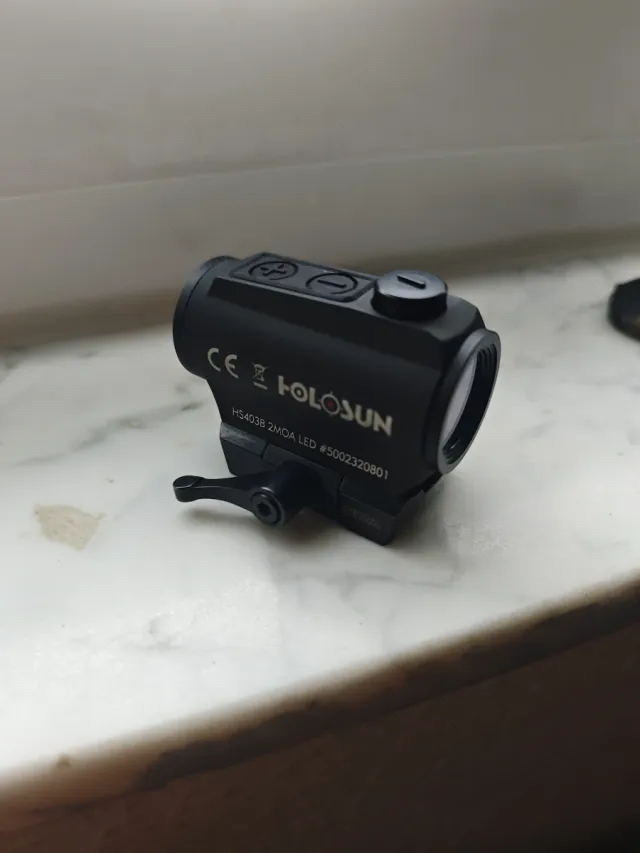 Punto rojo Holosun carril desmontable.