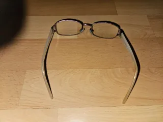 Gafas de ver rosas y plateadas