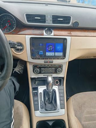 Volkswagen Passat 2011