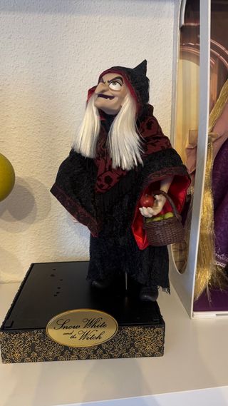 Muñeca snow white wich