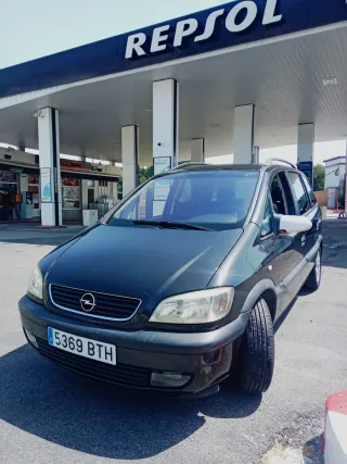 Opel Zafira 2002