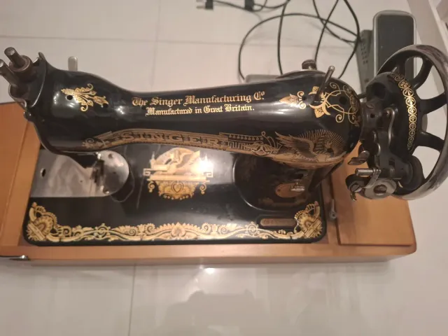 Máquina de coser Singer antigua 1923