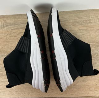 Zara zapatillas hombre  nuevas 41