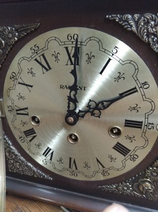 Reloj de sobremesa Radiant Tempus Fugit