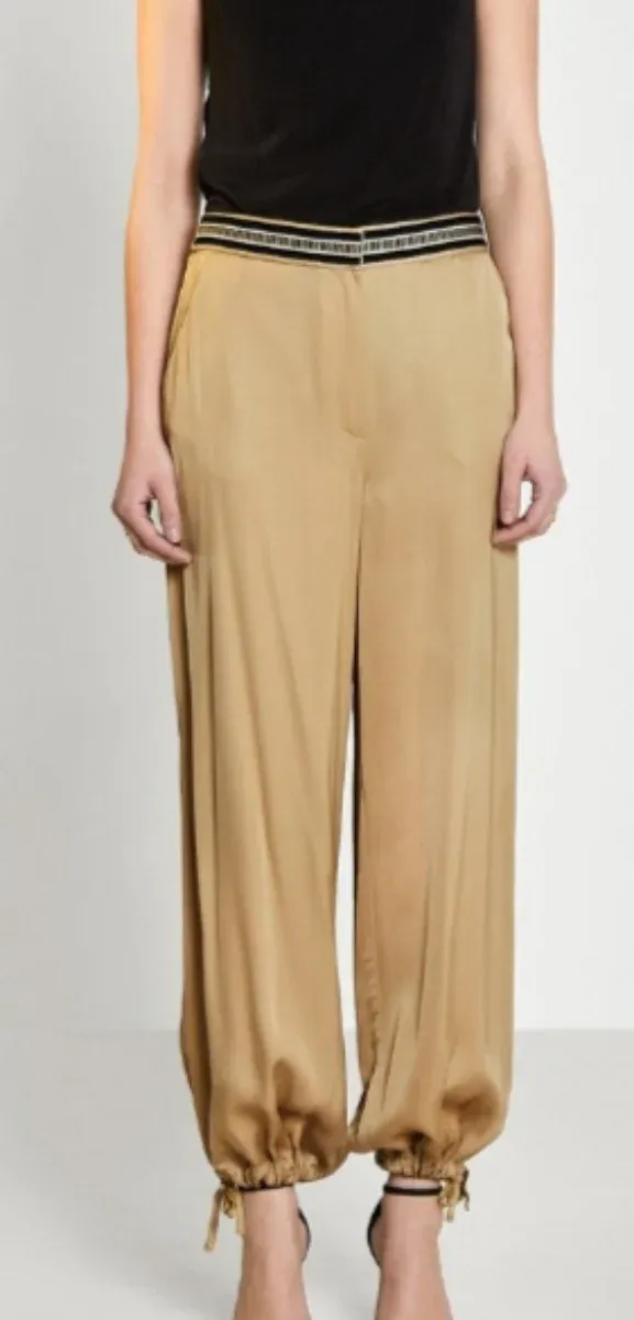 Pantalón vestir TRUCCO beige