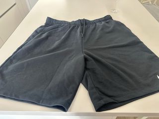 Bermudas deportivas Nike negras